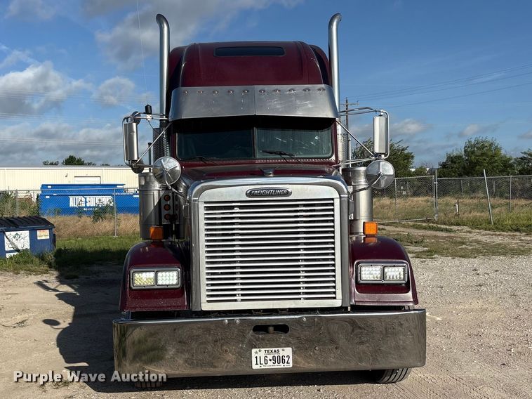 image for item EU5702 1998 Freightliner FLD semi truck