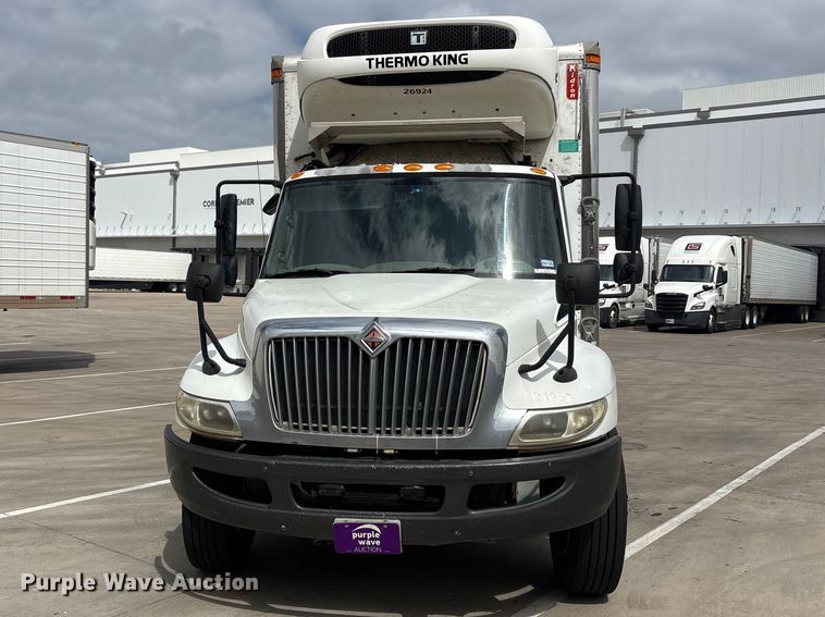 image for item EU5704 2013 International 4300 refrigerated truck
