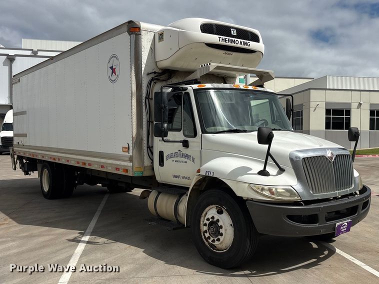 image for item EU5704 2013 International 4300 refrigerated truck