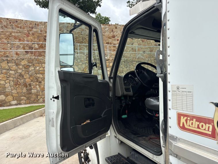 image for item EU5704 2013 International 4300 refrigerated truck
