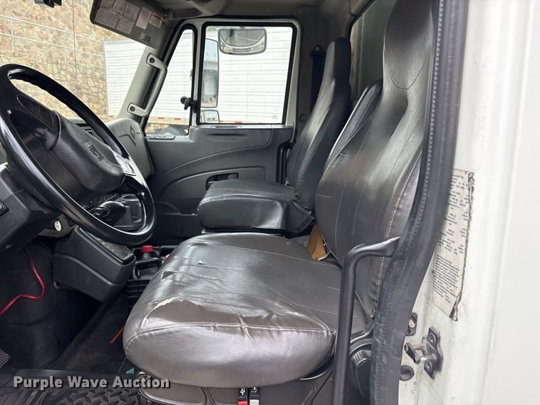 image for item EU5704 2013 International 4300 refrigerated truck