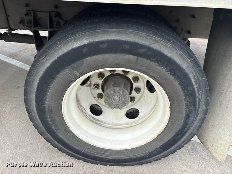 image for item EU5704 2013 International 4300 refrigerated truck