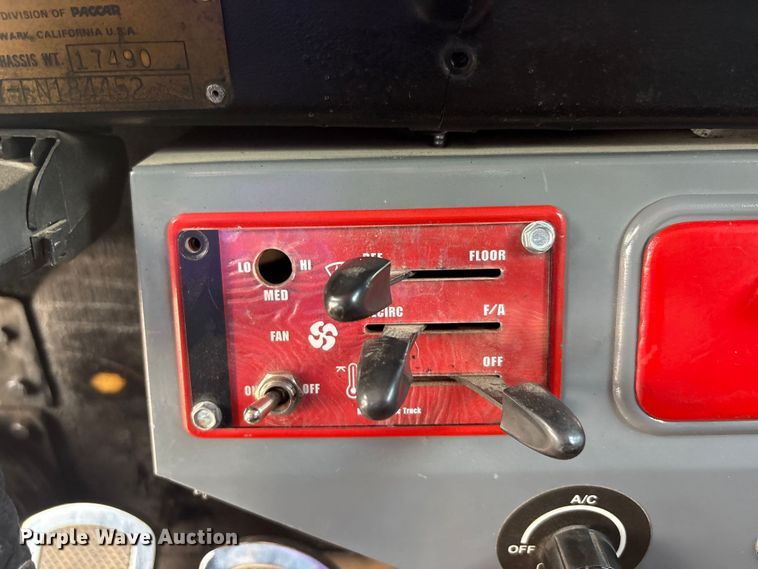 image for item EU5705 1985 Peterbilt 359 semi truck