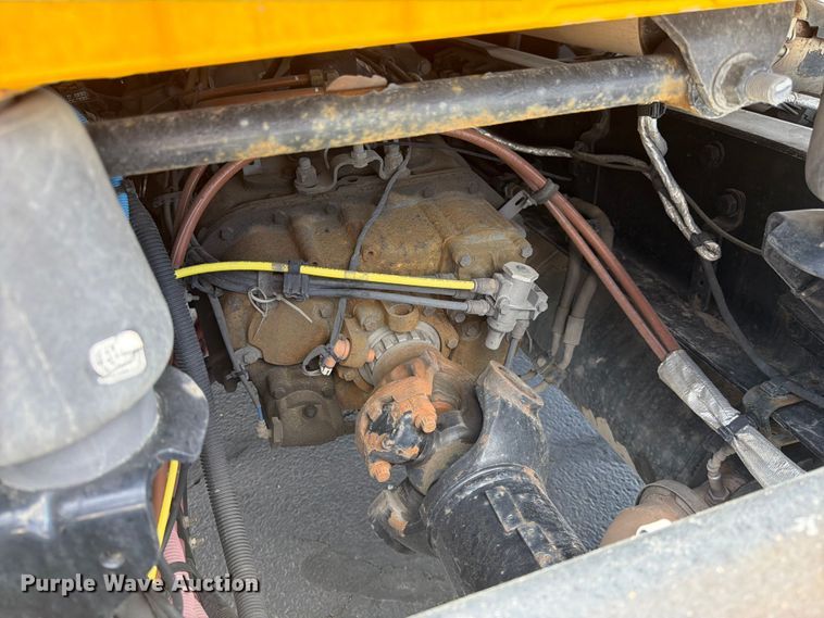 image for item EU8697 2021 Freightliner Cascadia 126 semi truck