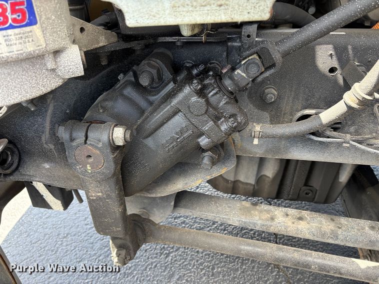 image for item EU8698 2021 Freightliner Cascadia semi truck