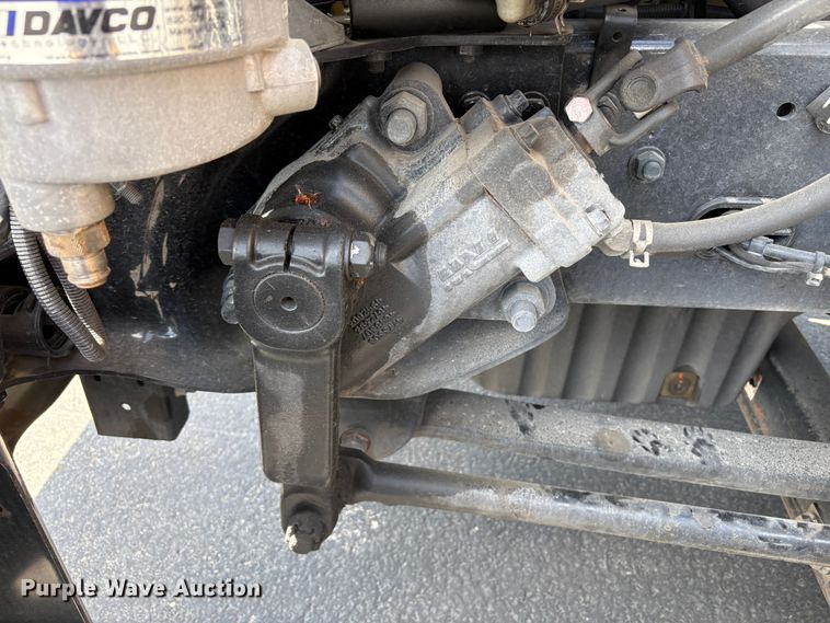 image for item EU8700 2022 Freightliner Cascadia semi truck