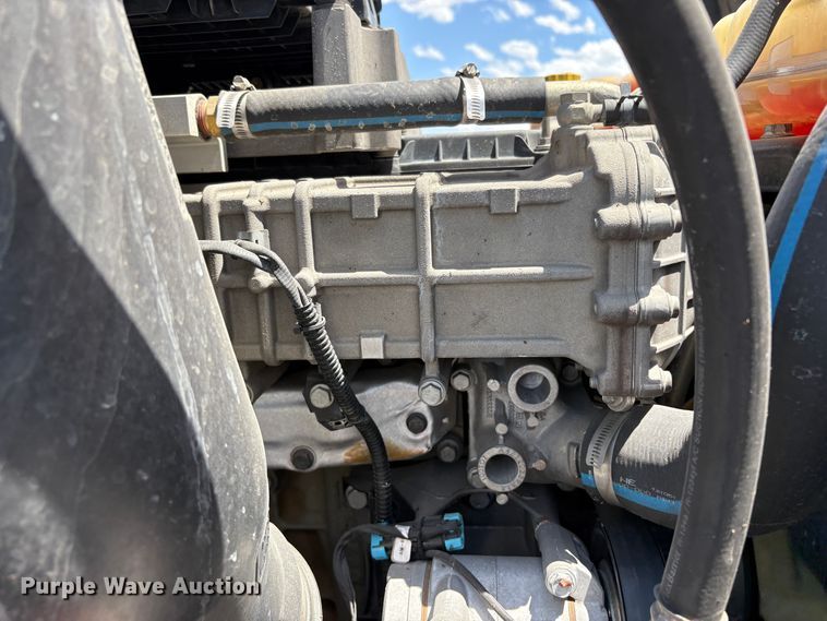 image for item EU8700 2022 Freightliner Cascadia semi truck