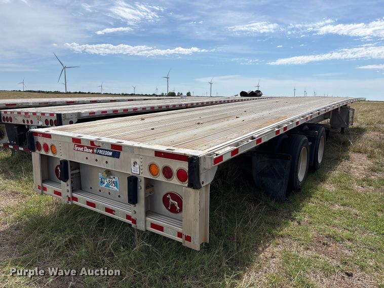 image for item EW0022 2019 Great Dane Trailers flatbed trailer