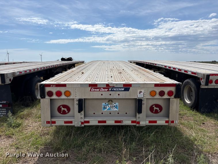 image for item EW0022 2019 Great Dane Trailers flatbed trailer