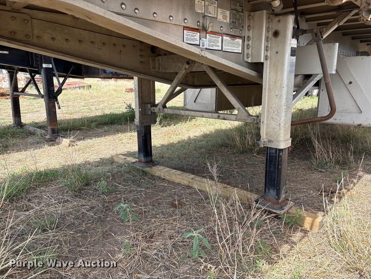 image for item EW0022 2019 Great Dane Trailers flatbed trailer