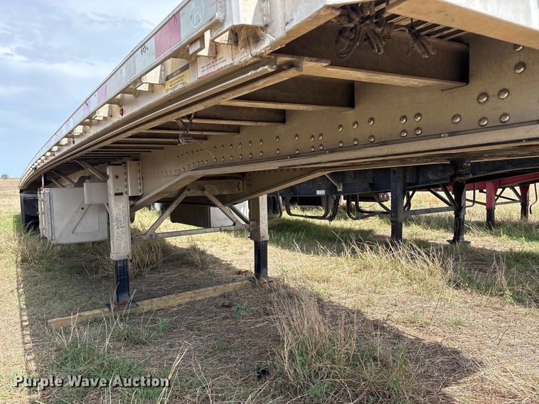 image for item EW0022 2019 Great Dane Trailers flatbed trailer