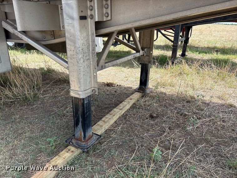 image for item EW0022 2019 Great Dane Trailers flatbed trailer