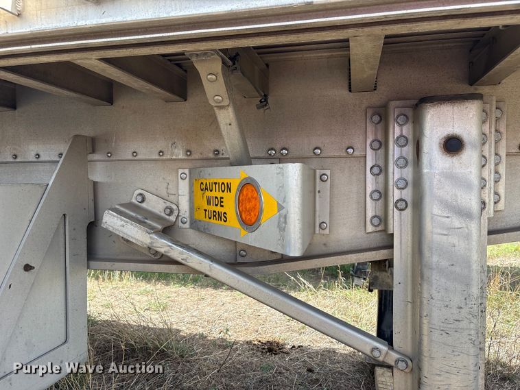 image for item EW0022 2019 Great Dane Trailers flatbed trailer