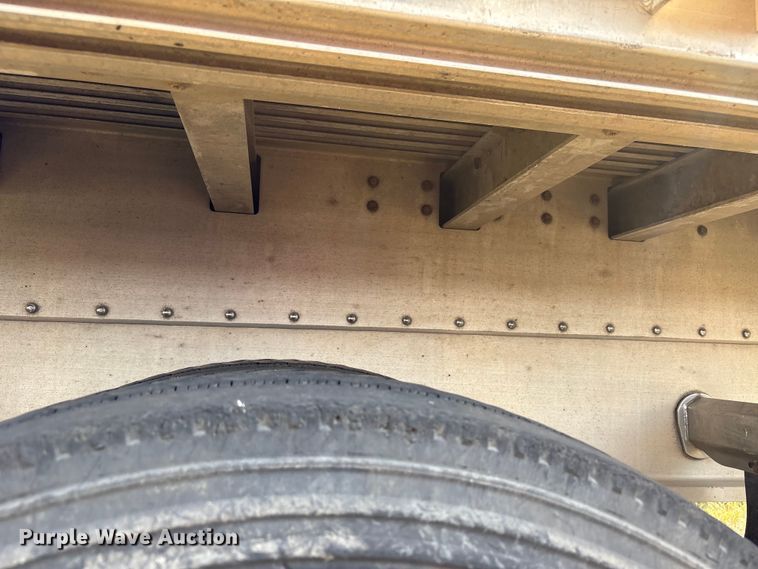 image for item EW0022 2019 Great Dane Trailers flatbed trailer