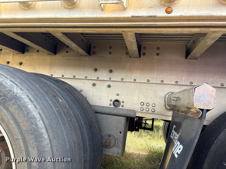 image for item EW0022 2019 Great Dane Trailers flatbed trailer