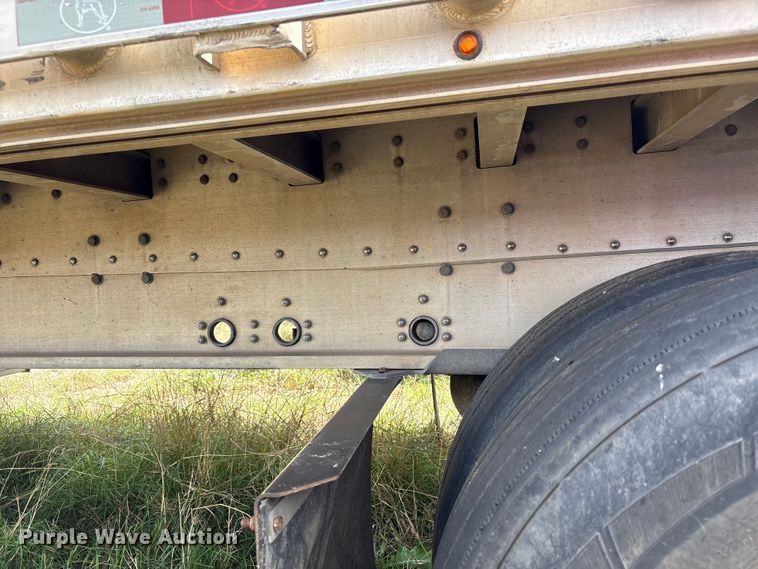 image for item EW0022 2019 Great Dane Trailers flatbed trailer