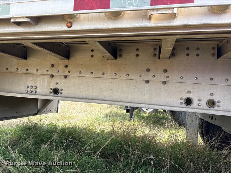 image for item EW0022 2019 Great Dane Trailers flatbed trailer