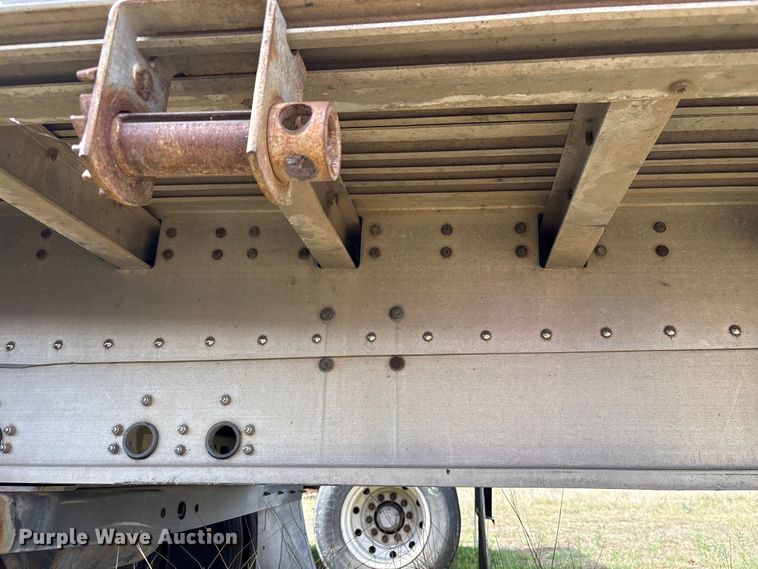 image for item EW0022 2019 Great Dane Trailers flatbed trailer