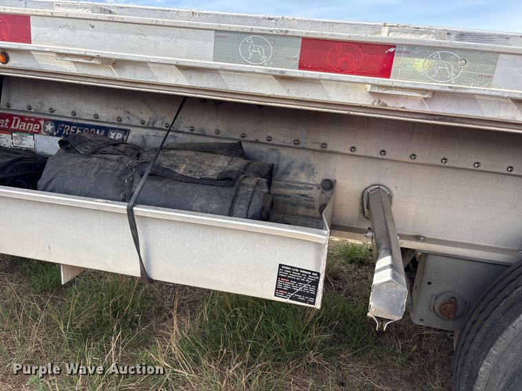 image for item EW0022 2019 Great Dane Trailers flatbed trailer
