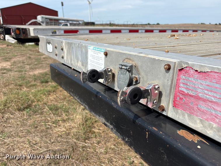 image for item EW0022 2019 Great Dane Trailers flatbed trailer