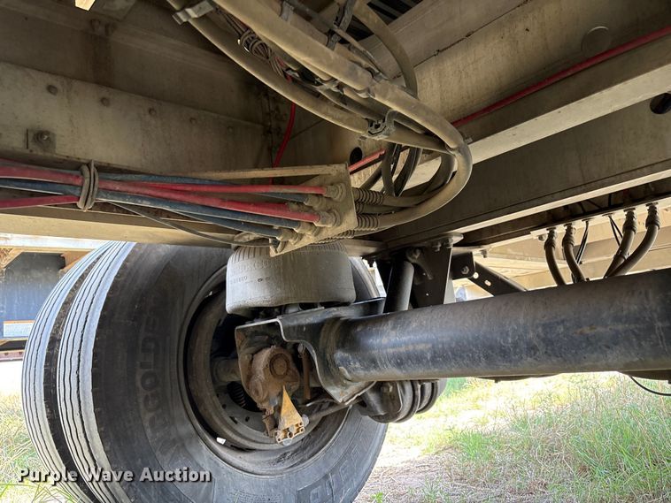 image for item EW0022 2019 Great Dane Trailers flatbed trailer