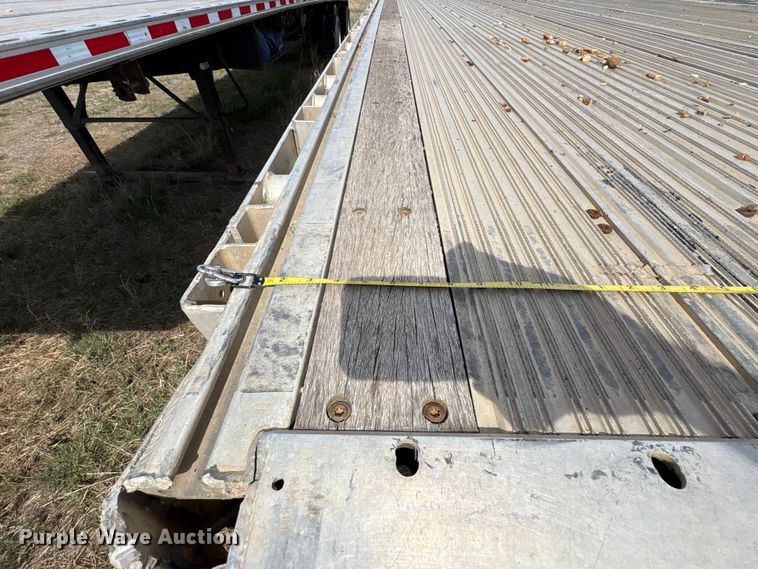 image for item EW0022 2019 Great Dane Trailers flatbed trailer