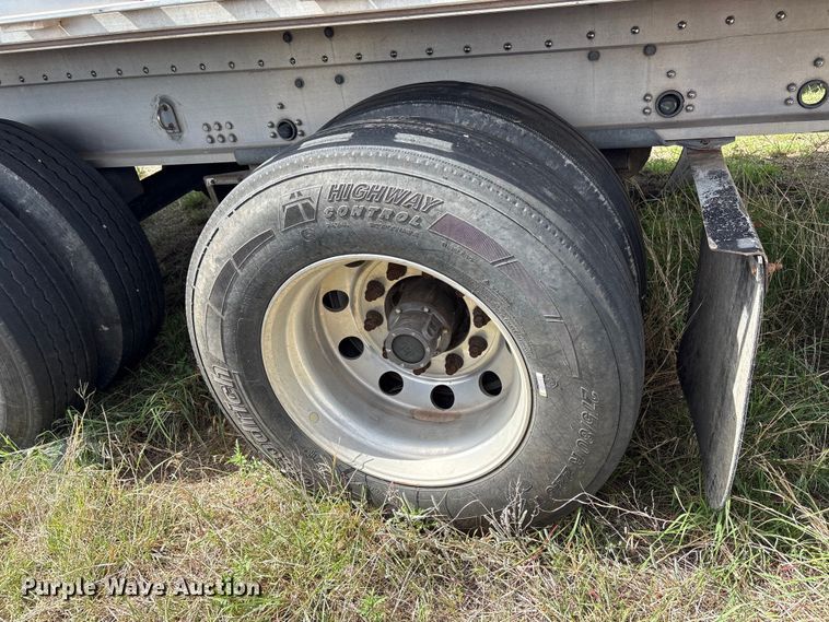 image for item EW0022 2019 Great Dane Trailers flatbed trailer