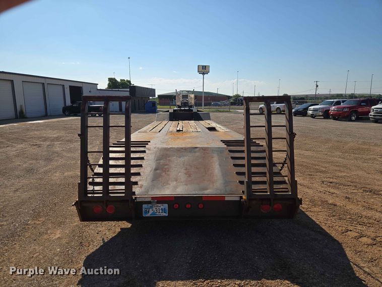 image for item EW0169 1998 Shop built drop deck equipment trailer