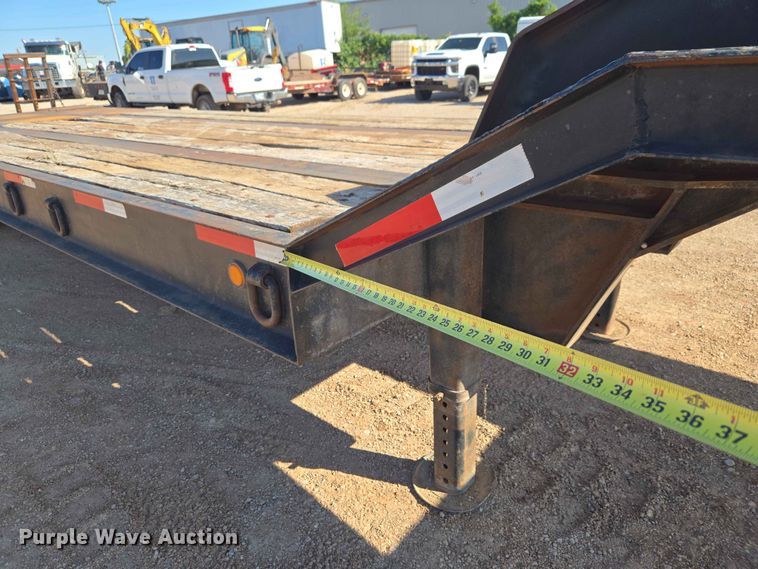 image for item EW0169 1998 Shop built drop deck equipment trailer