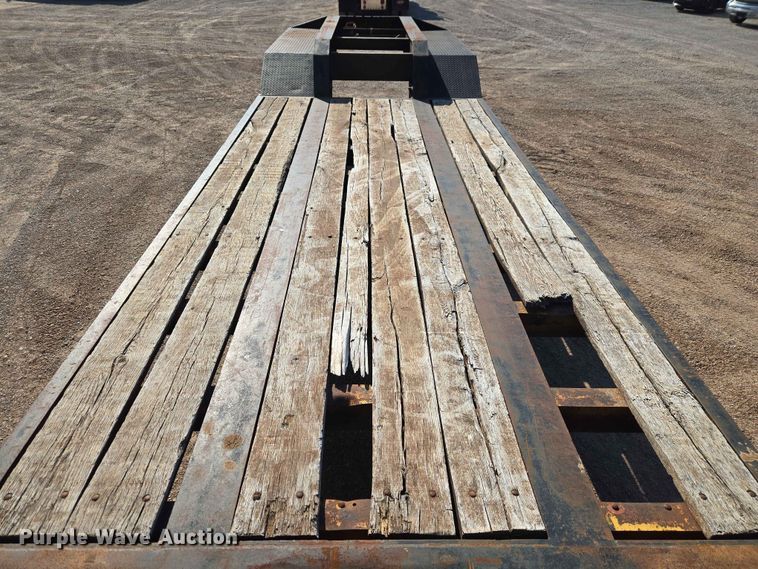 image for item EW0169 1998 Shop built drop deck equipment trailer