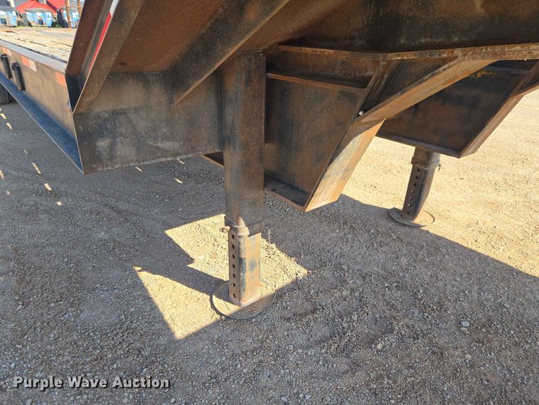 image for item EW0169 1998 Shop built drop deck equipment trailer