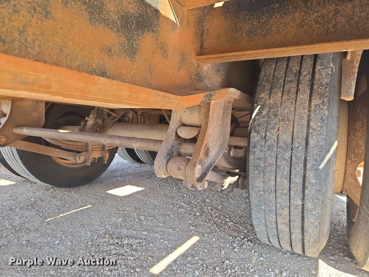 image for item EW0169 1998 Shop built drop deck equipment trailer
