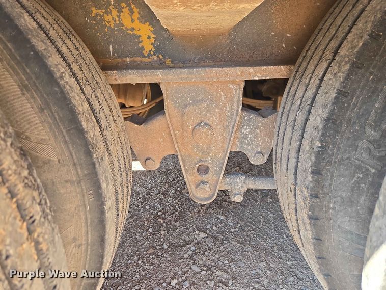 image for item EW0169 1998 Shop built drop deck equipment trailer