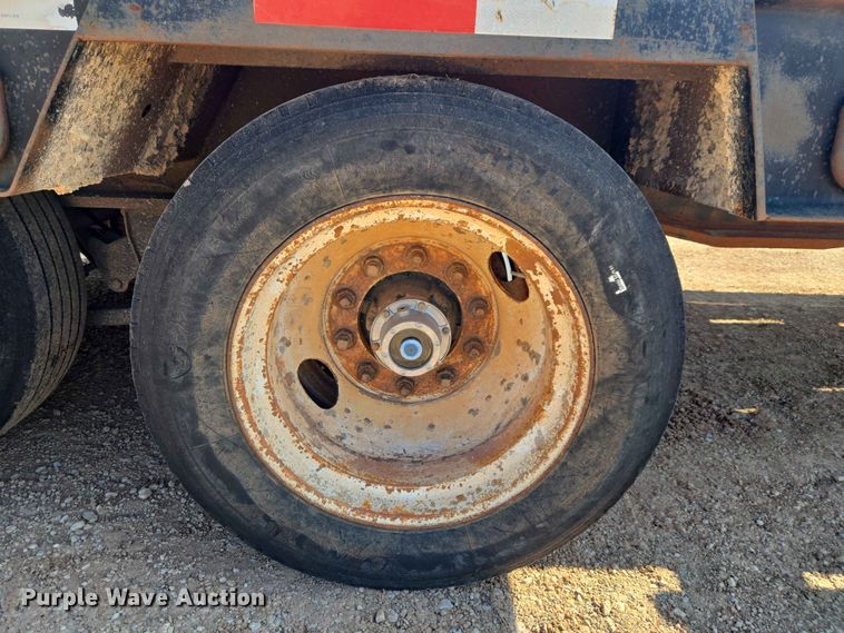 image for item EW0169 1998 Shop built drop deck equipment trailer