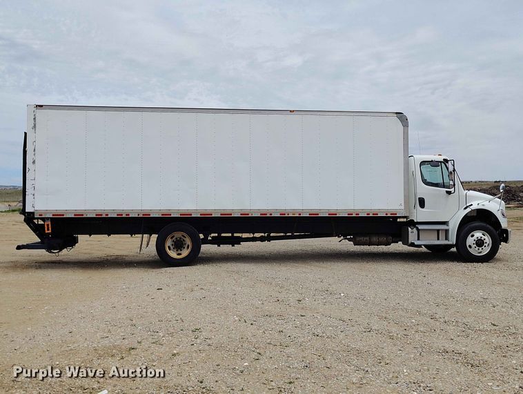 image for item EW1022 2020 Freightliner M2 106 box truck