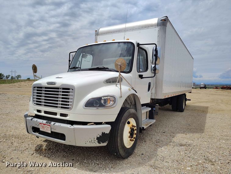 image for item EW1022 2020 Freightliner M2 106 box truck