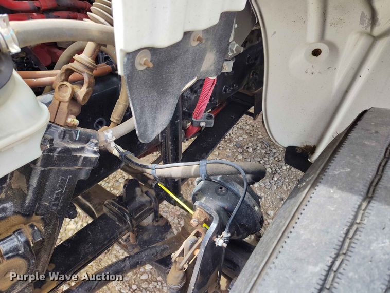 image for item EW1022 2020 Freightliner M2 106 box truck