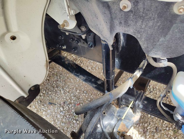 image for item EW1022 2020 Freightliner M2 106 box truck
