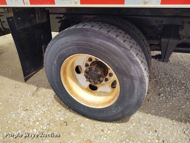 image for item EW1022 2020 Freightliner M2 106 box truck