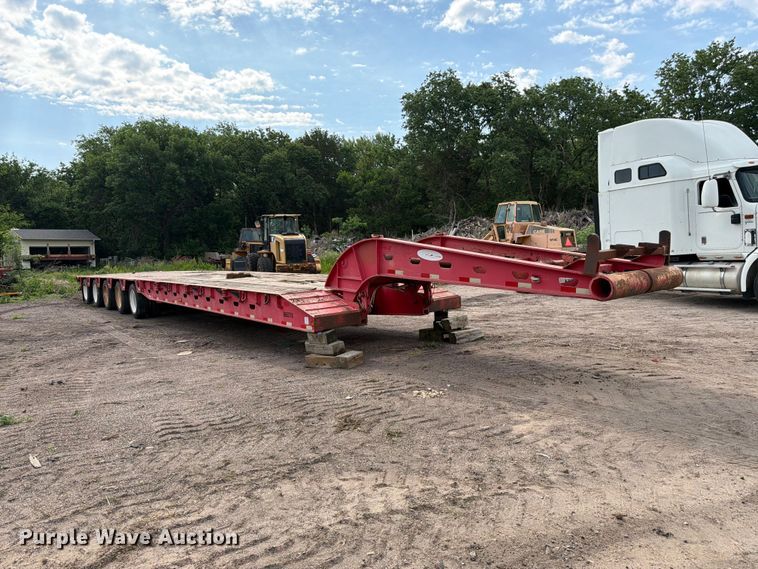 image for item EW4784 2011 Advanced Hauler lowboy equipment trailer