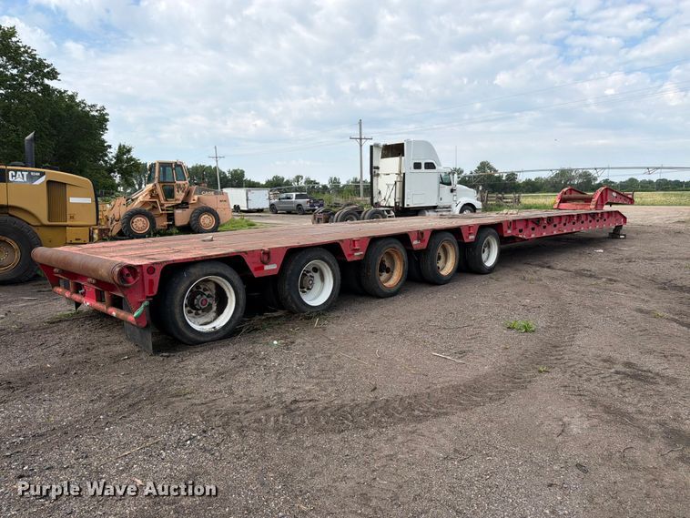 image for item EW4784 2011 Advanced Hauler lowboy equipment trailer