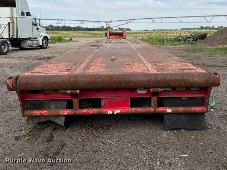 image for item EW4784 2011 Advanced Hauler lowboy equipment trailer