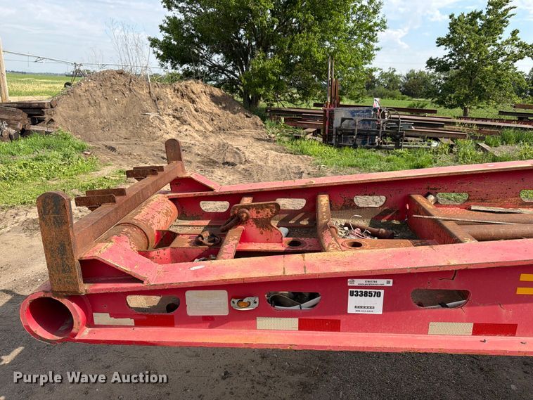 image for item EW4784 2011 Advanced Hauler lowboy equipment trailer