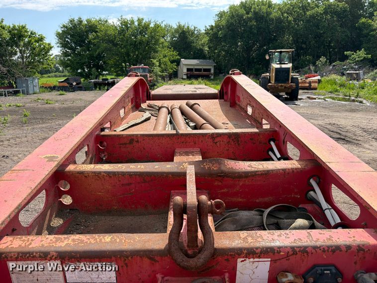 image for item EW4784 2011 Advanced Hauler lowboy equipment trailer