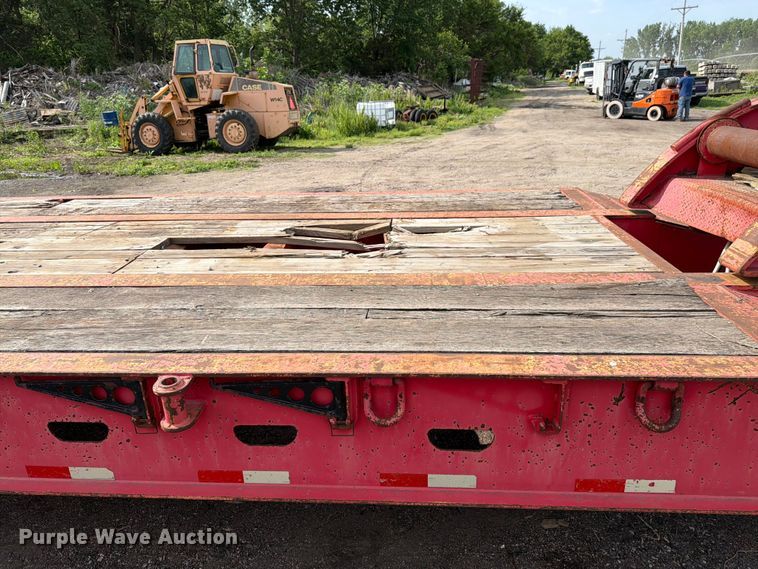 image for item EW4784 2011 Advanced Hauler lowboy equipment trailer