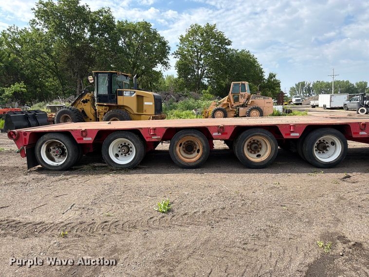 image for item EW4784 2011 Advanced Hauler lowboy equipment trailer