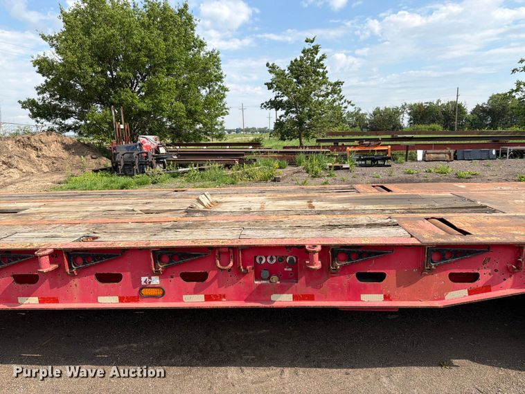 image for item EW4784 2011 Advanced Hauler lowboy equipment trailer