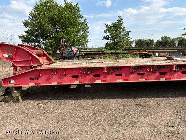 image for item EW4784 2011 Advanced Hauler lowboy equipment trailer