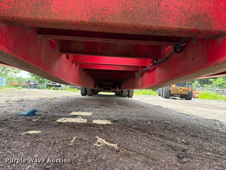 image for item EW4784 2011 Advanced Hauler lowboy equipment trailer