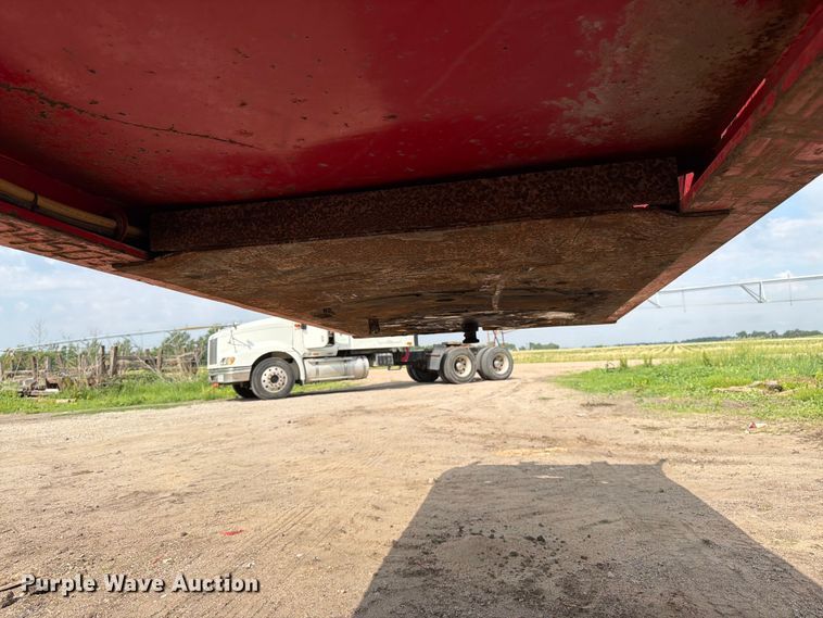 image for item EW4784 2011 Advanced Hauler lowboy equipment trailer